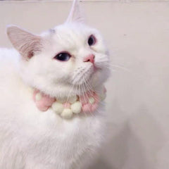 Knitted Flower Collar