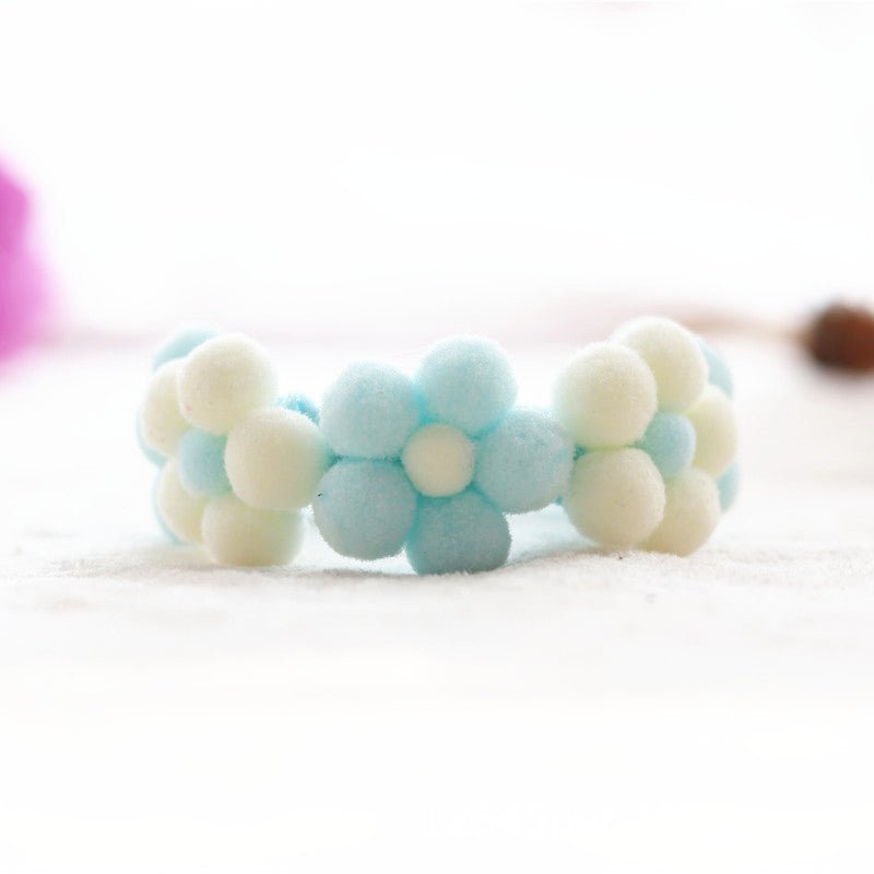 Knitted Flower Collar